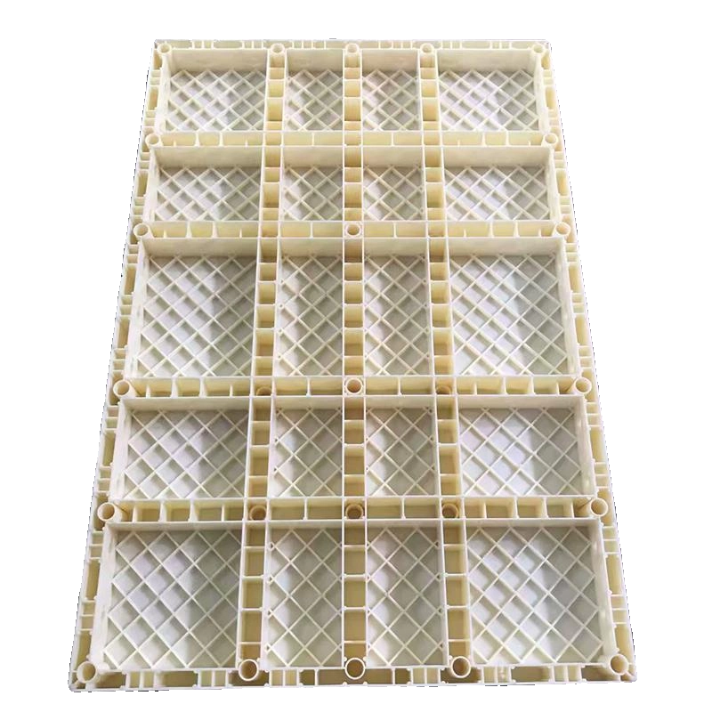 Cast-in-place plastic steel formwork
